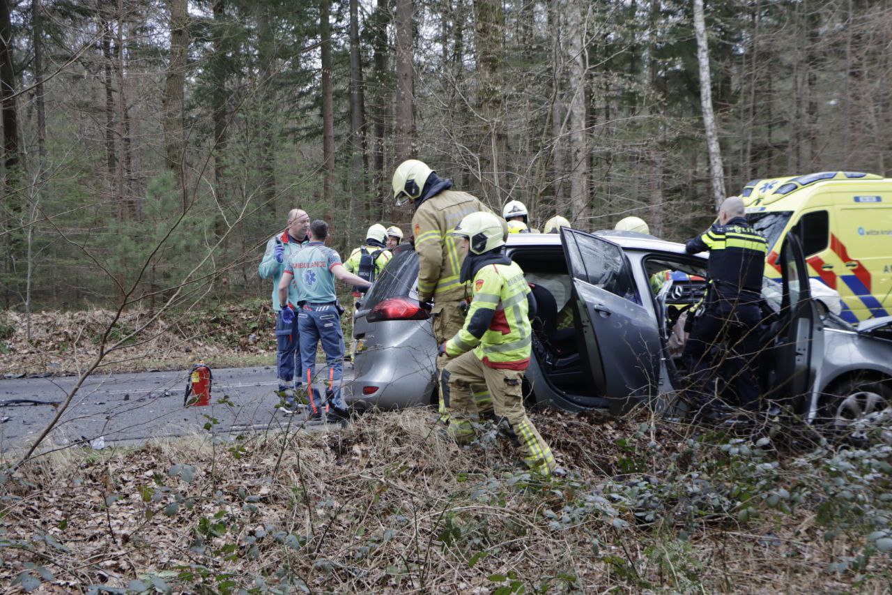 Foto: Ernstig ongeval Elspeterweg Nunspeet