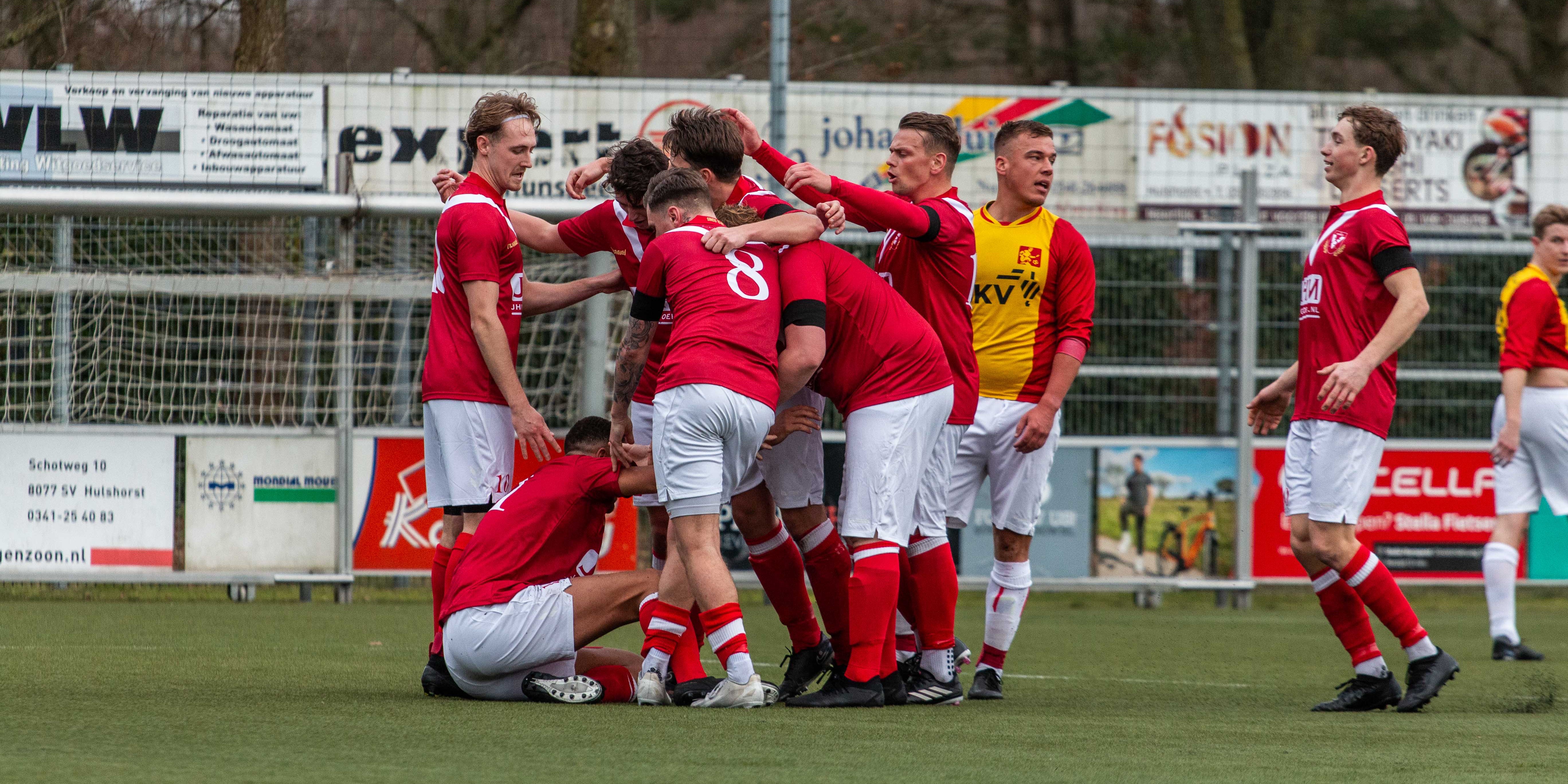 Foto: vv Hulshorst wint topper tegen Veluwse Boys
