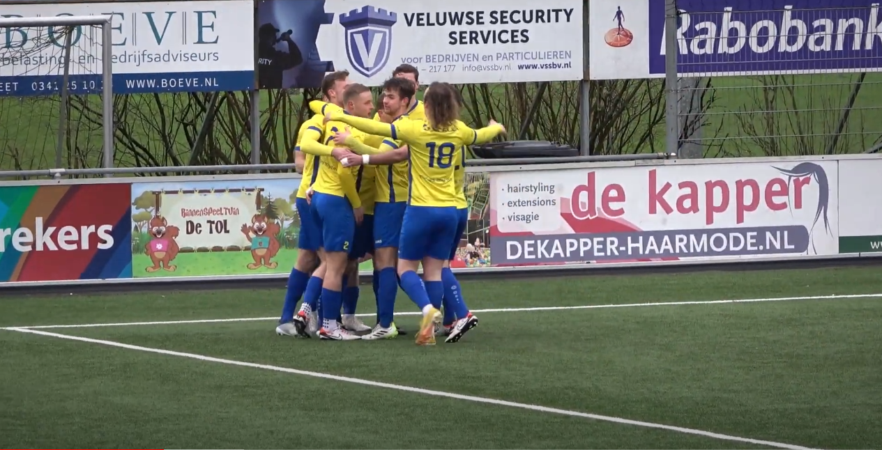 Foto: 'Counters van Nunspeet bijna dodelijk voor Unicum' 