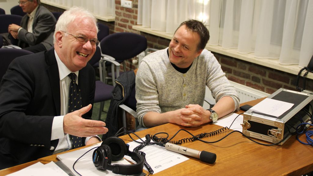 Foto: Speciale uitzending Klein Binnenhof voor afscheid Dick Baas