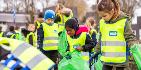 Foto: Freek Vonk roept Gelderlanders op: doe mee aan de Scholendag van de Landelijke Opschoondag op woensdag 20 maart