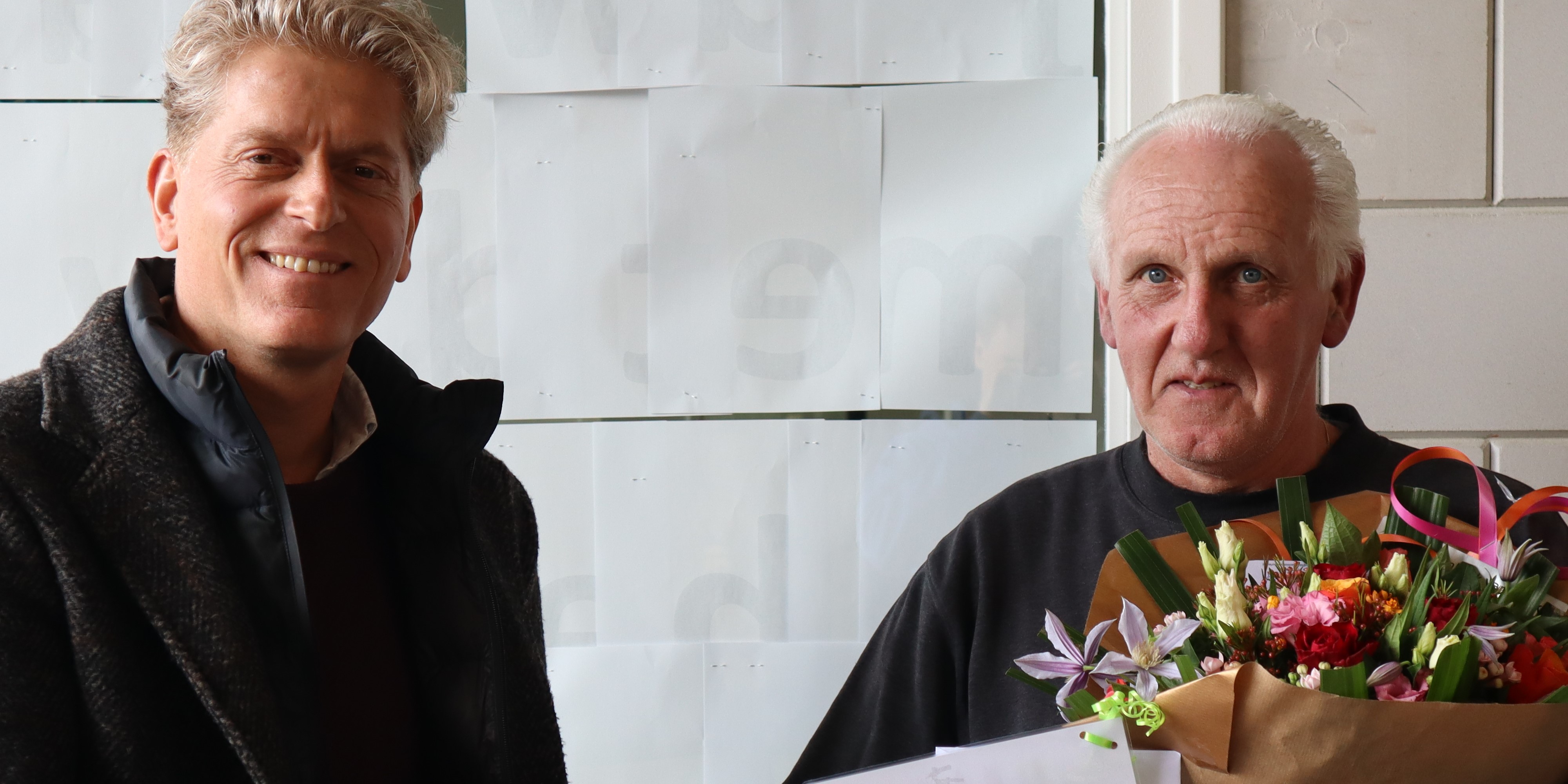 Foto: Gerrit Jan Bonenberg met pensioen na 43 jaar op de vrachtwagen