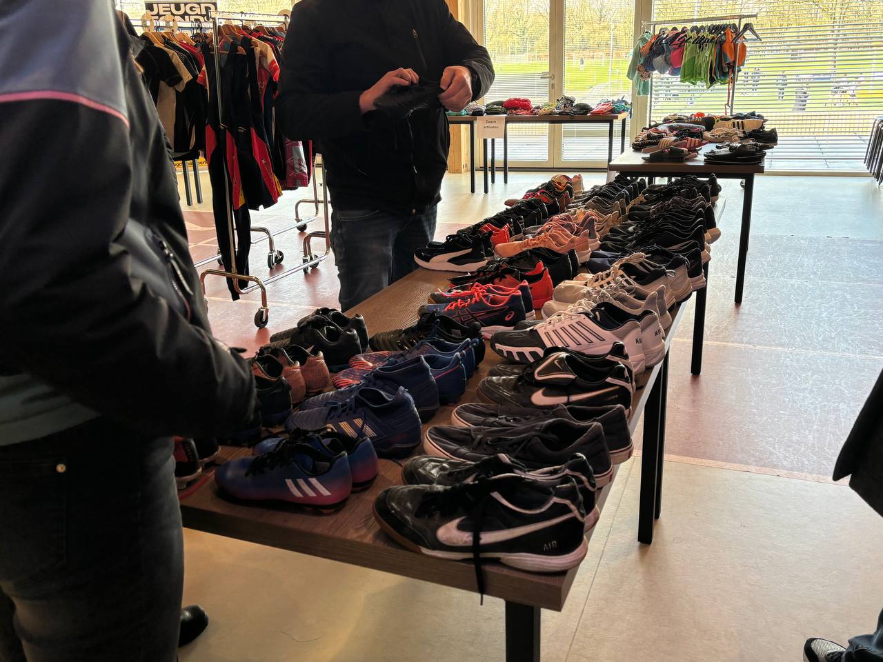 Foto: Nieuw initiatief in gemeente Nunspeet: de Sportspullenbank