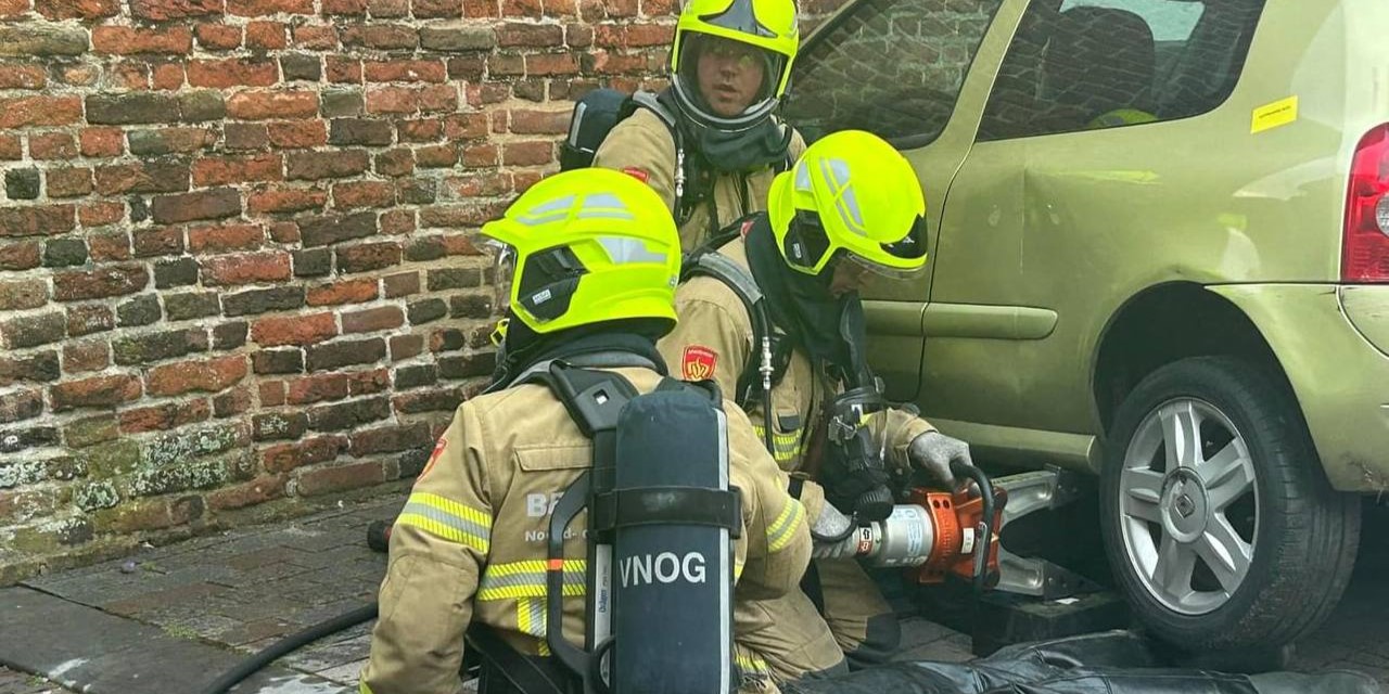 Foto: Brandweeroefening Dorpskerk Nunspeet