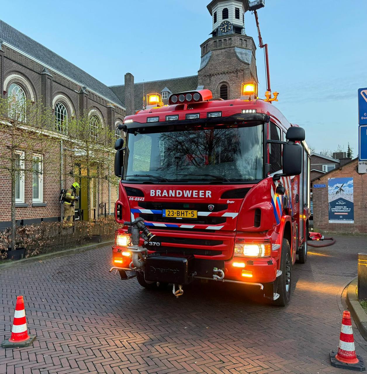 Foto: Brandweeroefening Dorpskerk Nunspeet