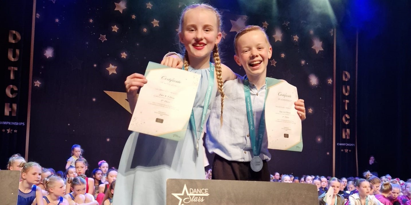 Foto: Team Xpress van iDance Nunspeet Nederlands kampioen bij DanceStars 