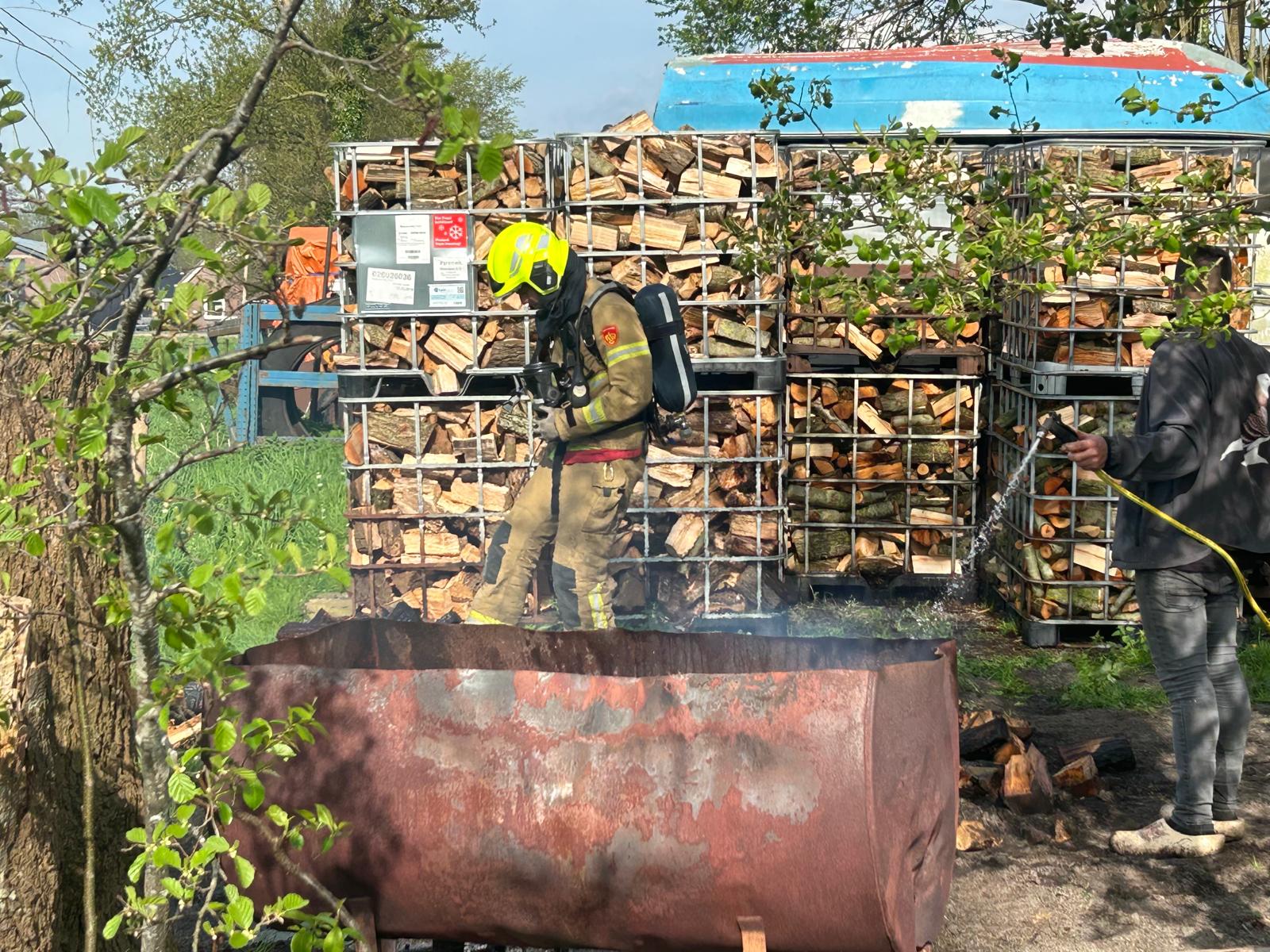 Foto: Brandje snel geblust door bewoners, brandweer deed nacontrole