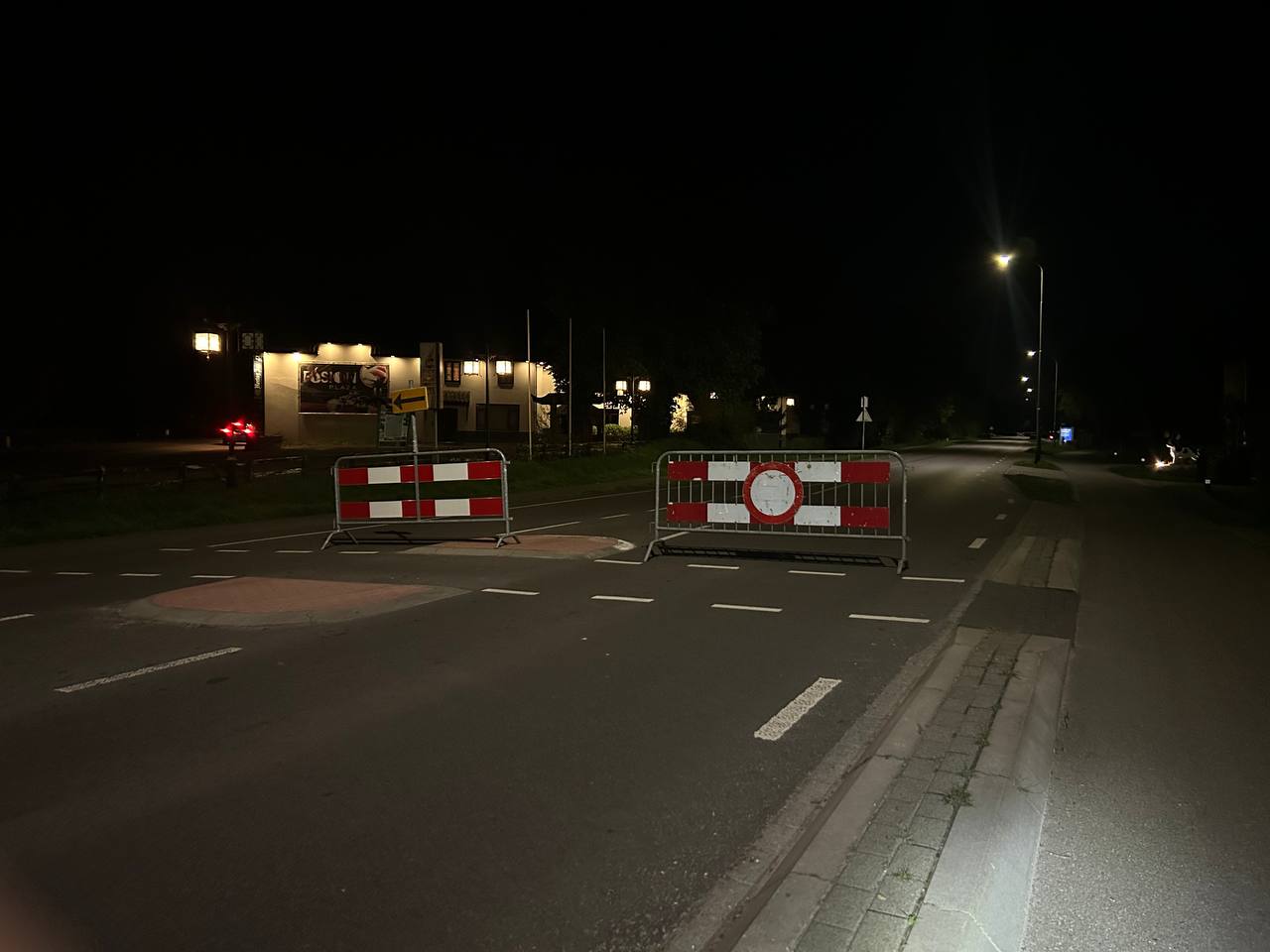 Foto: Up-date | Motorrijder overleden bij eenzijdig ongeval Hulshorst