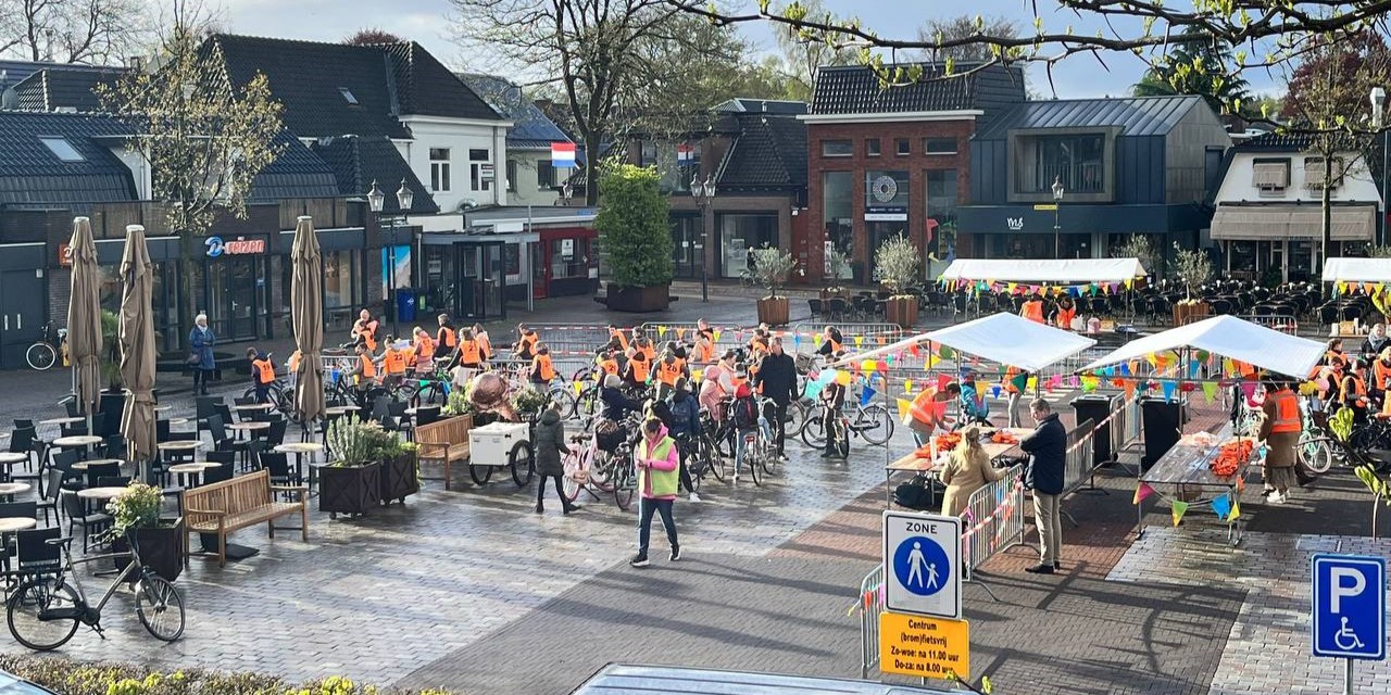 Foto: Basisschoolleerlingen gemeente Nunspeet nemen deel aan praktisch Verkeersexamen