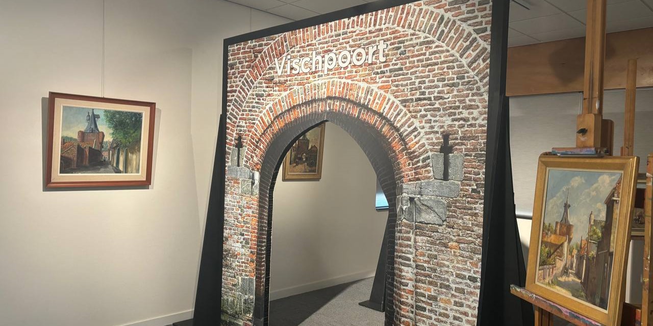 Foto: Drukke dag bij Noord-Veluws Museum: taxatie en nieuwe expositie