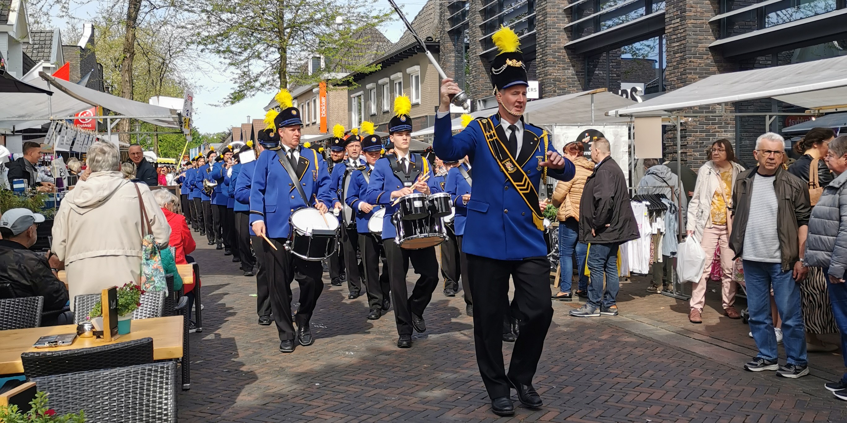 Foto: Opening Eibertjesdag door Harmonie Nunspeet