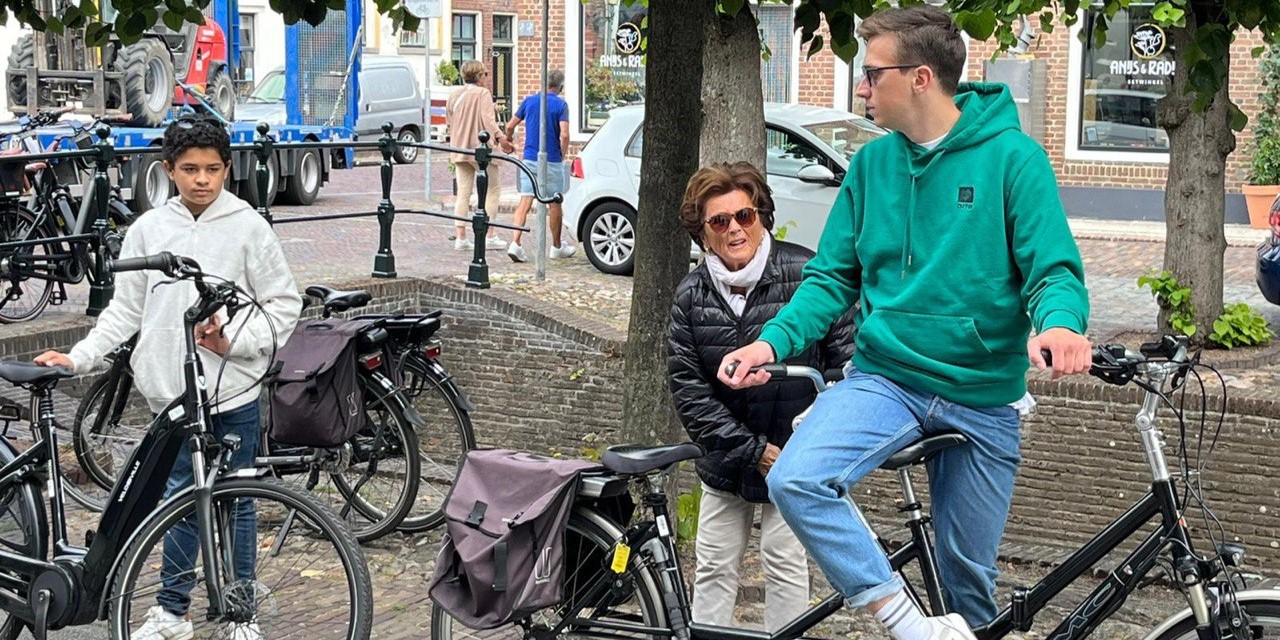 Foto: Meimaand Fietsmaand met de 'Fiets naar je werkdag' op 16 mei