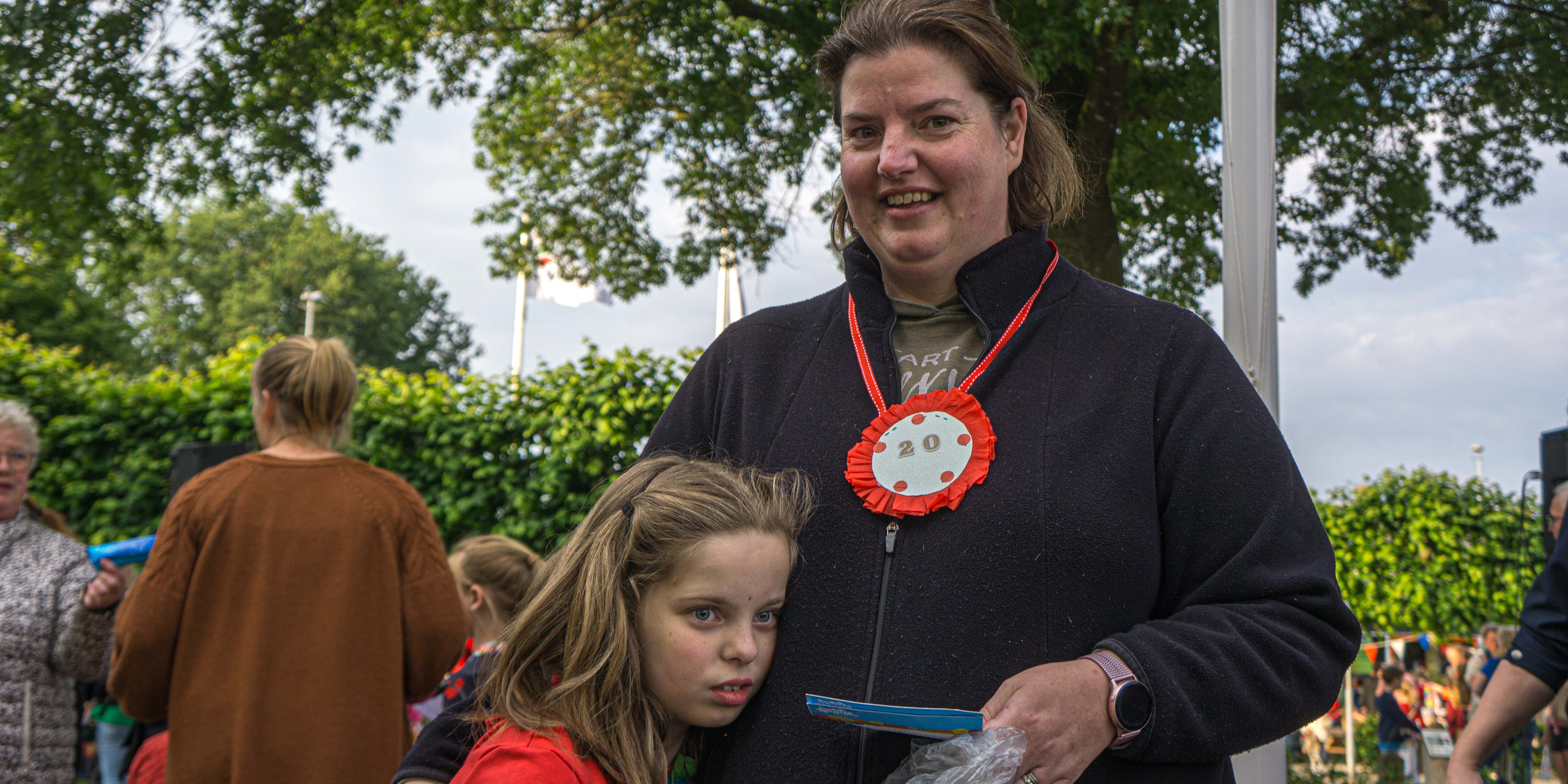 Foto: Video: Avondvierdaagse Hulshorst 2024 afgelopen: ‘Geweldige tijd gehad’