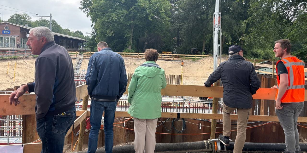 Foto: Dag van de Bouw stationsomgeving Nunspeet