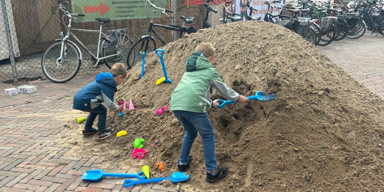 Foto: Dag van de Bouw stationsomgeving Nunspeet