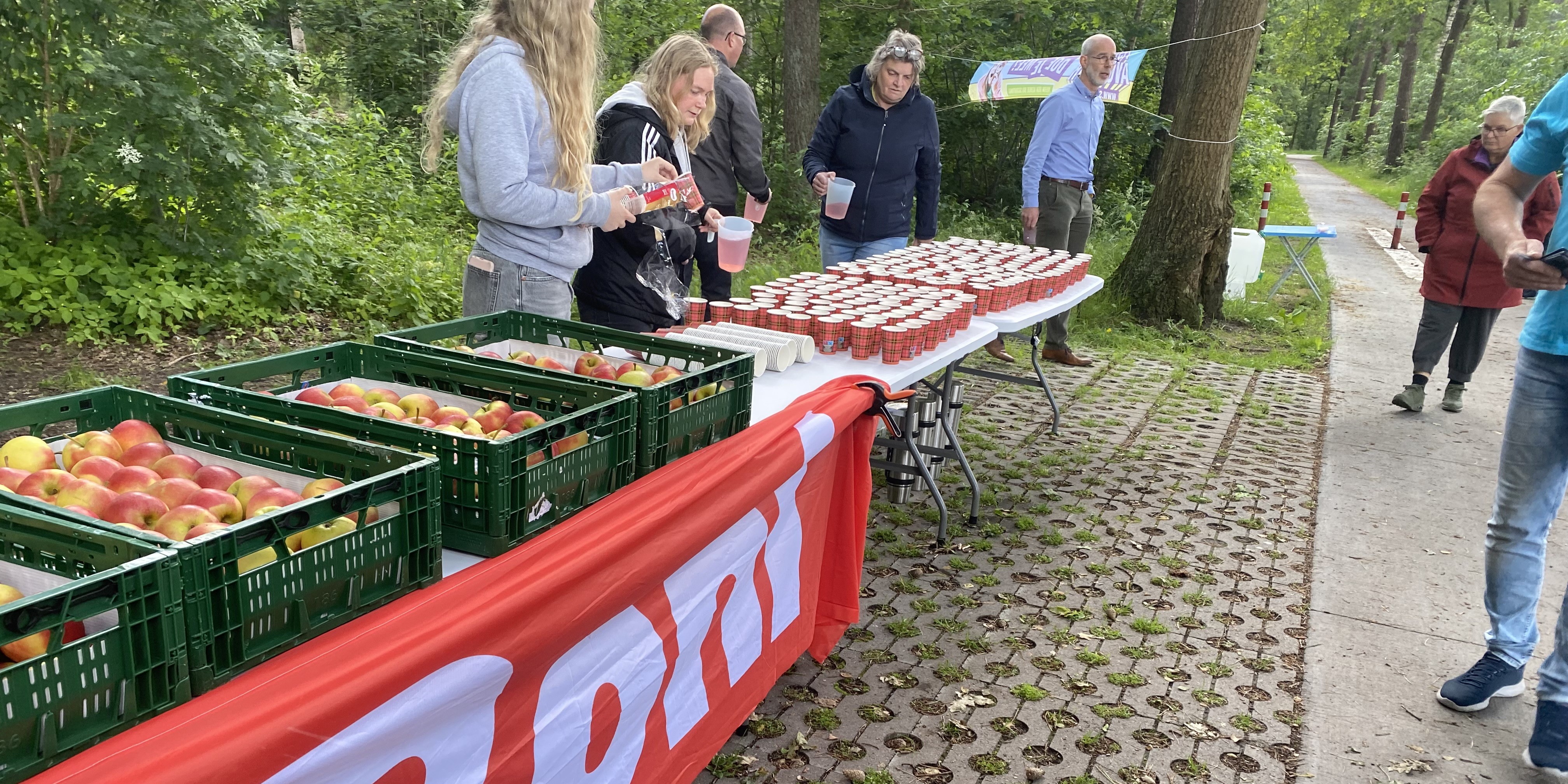Foto: De 4-daagse van 't Harde van start gegaan
