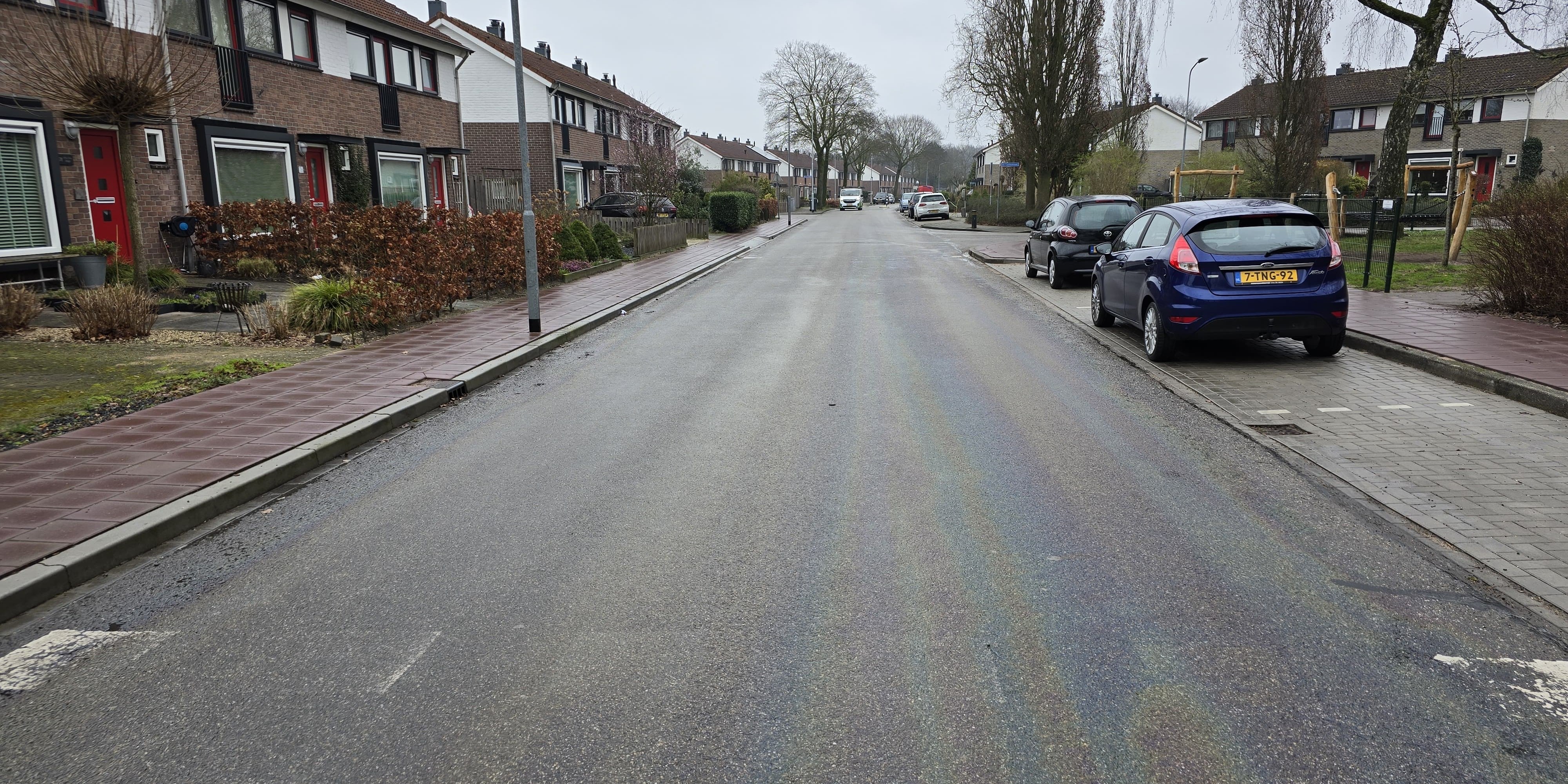 Foto: Diverse asfaltwerkzaamheden  in Nunspeet