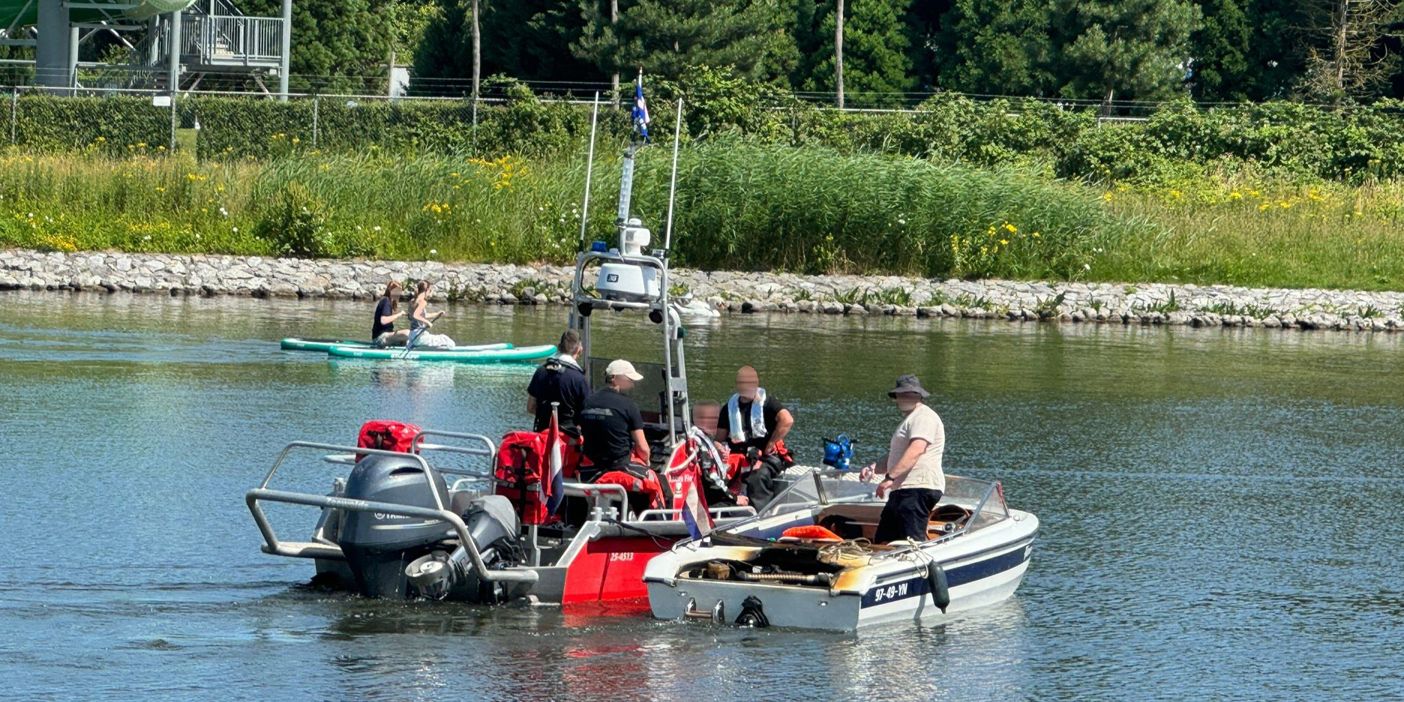 Foto: Explosie op speedboot(je) Wolderwijd Harderwijk