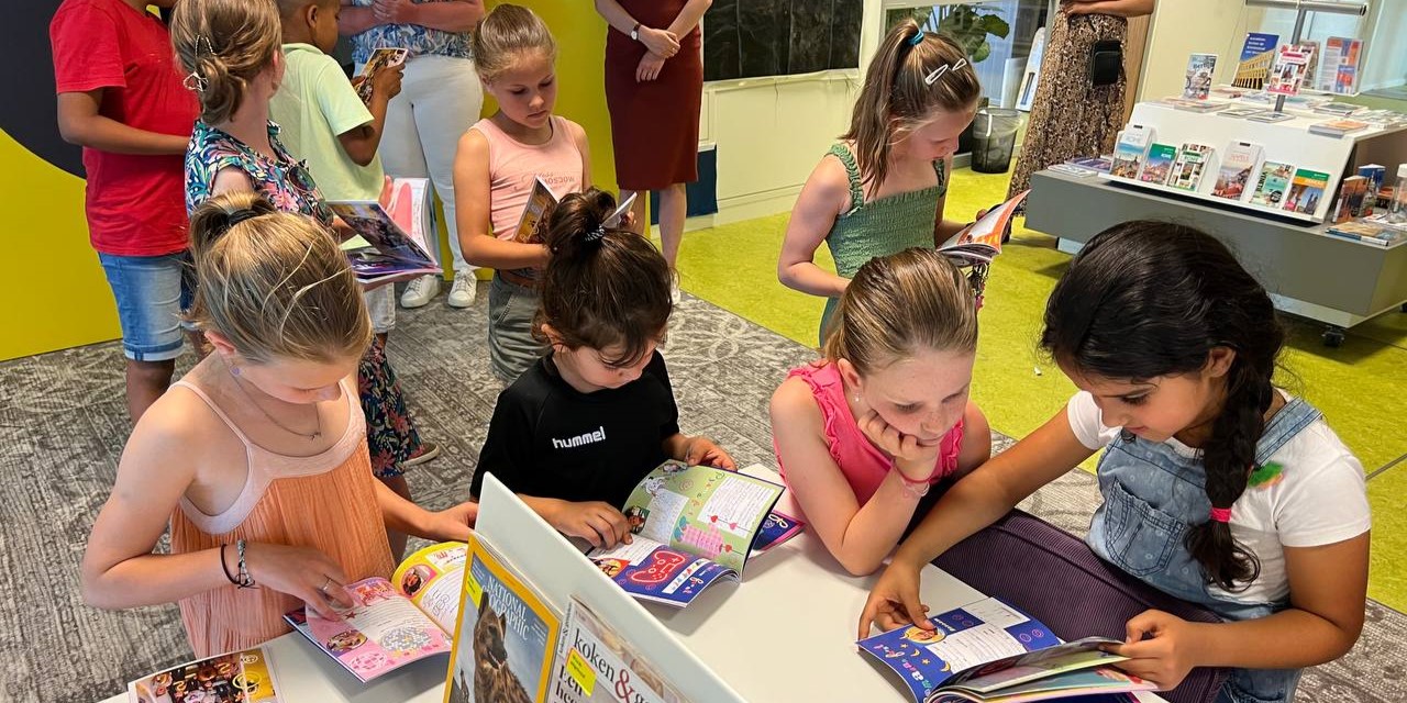 Foto: Rotary Nunspeet 4Woods sluit taalfeest laagegeletterdheid feestelijk af 