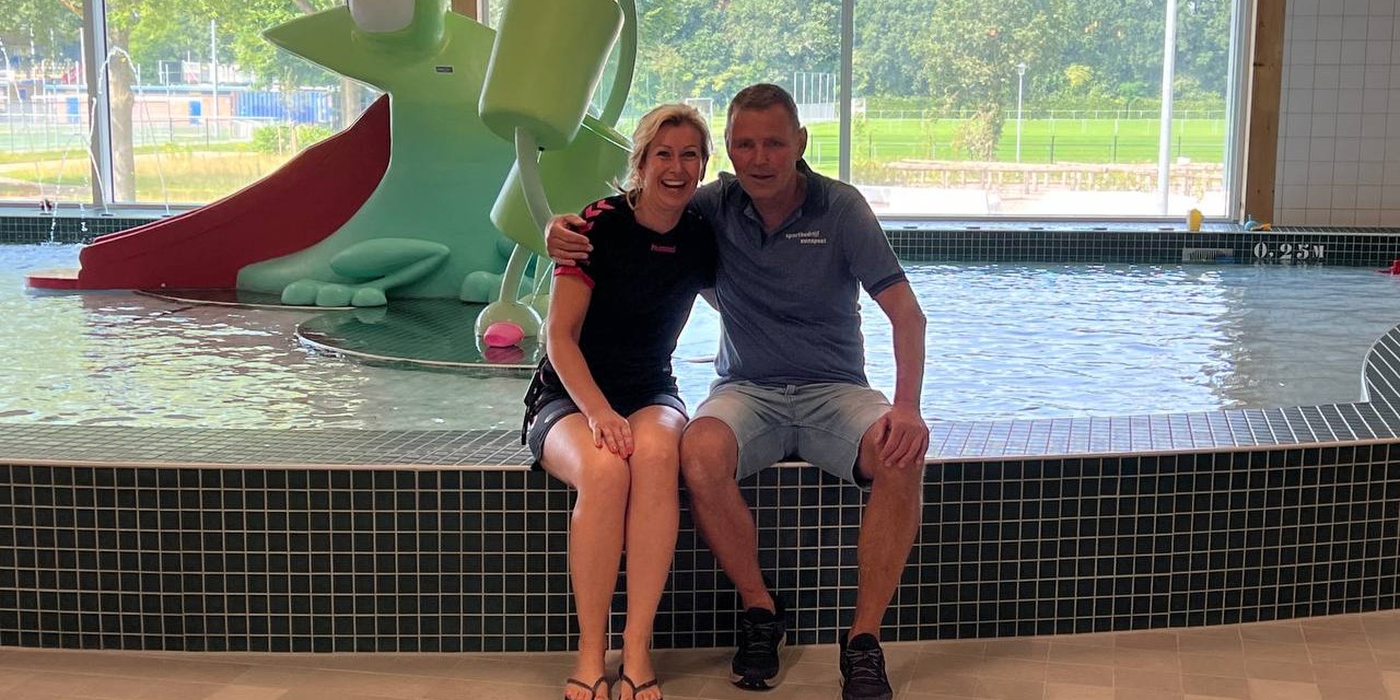 Foto: Feest bij Sportbedrijf Nunspeet: jubilea Mandy en Harrie