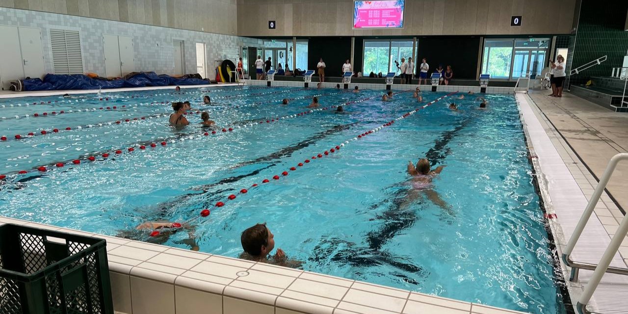 Foto: Zevende editie Nunspeetse Zwemvierdaagse bijna van start: ‘De inschrijvingen zijn open’