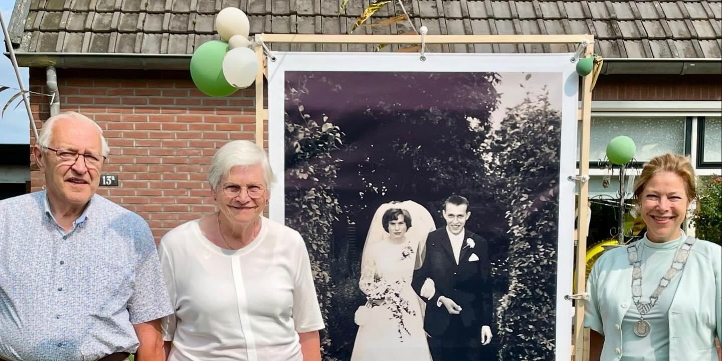 Foto: Echtpaar Olthuis 60 jaar getrouwd