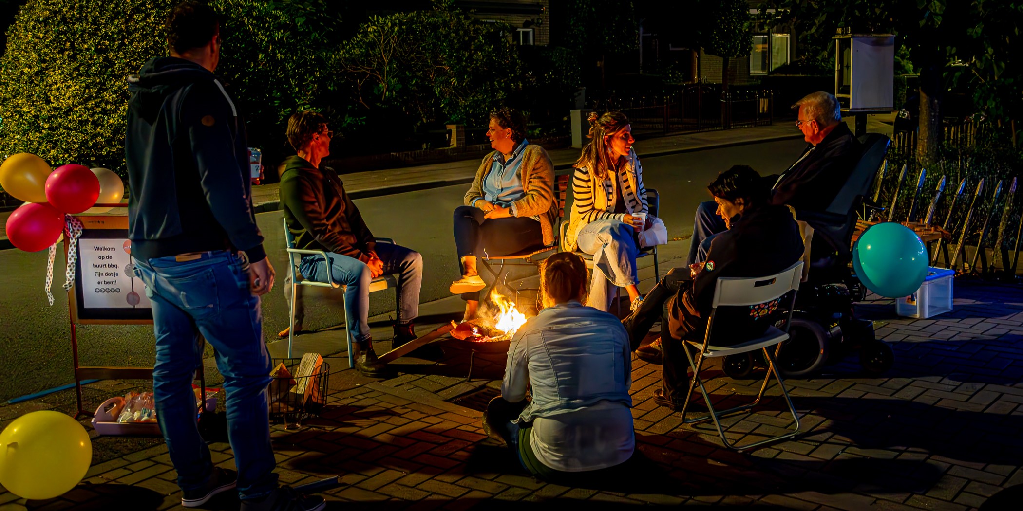 Foto: Buurtfeest Bergakkerweg en het Dorpspad voor verbinding