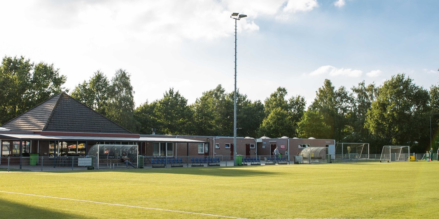 Foto: Hulshorst verliest eerste competitie wedstrijd