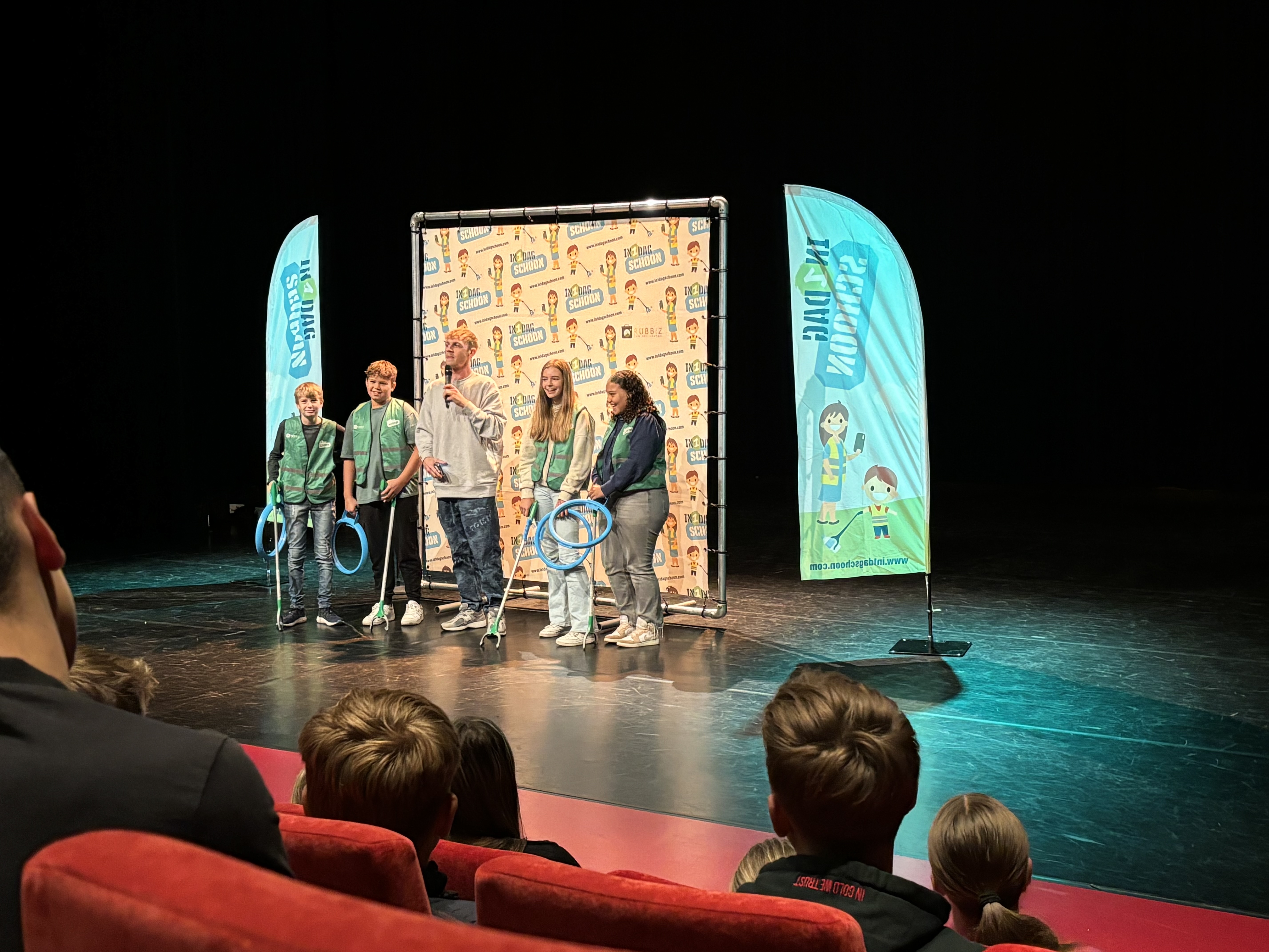 Foto: Kick-off Noord-Veluwe in 1 dag schoon: ‘Met zijn allen het zo schoon mogelijk maken!’