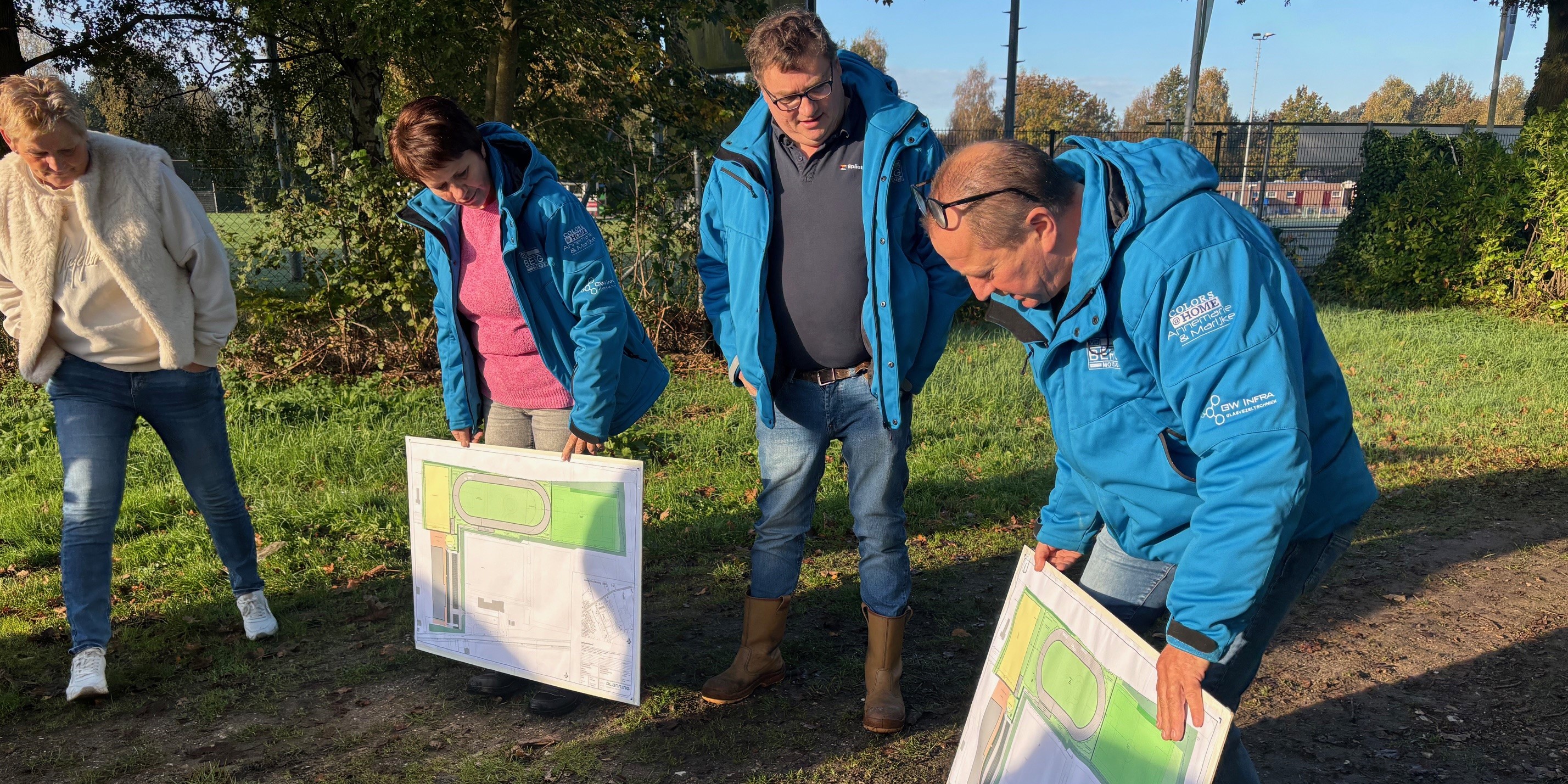 Foto: IJsclub Hulshorst en gemeente Nunspeet in gesprek over toekomst