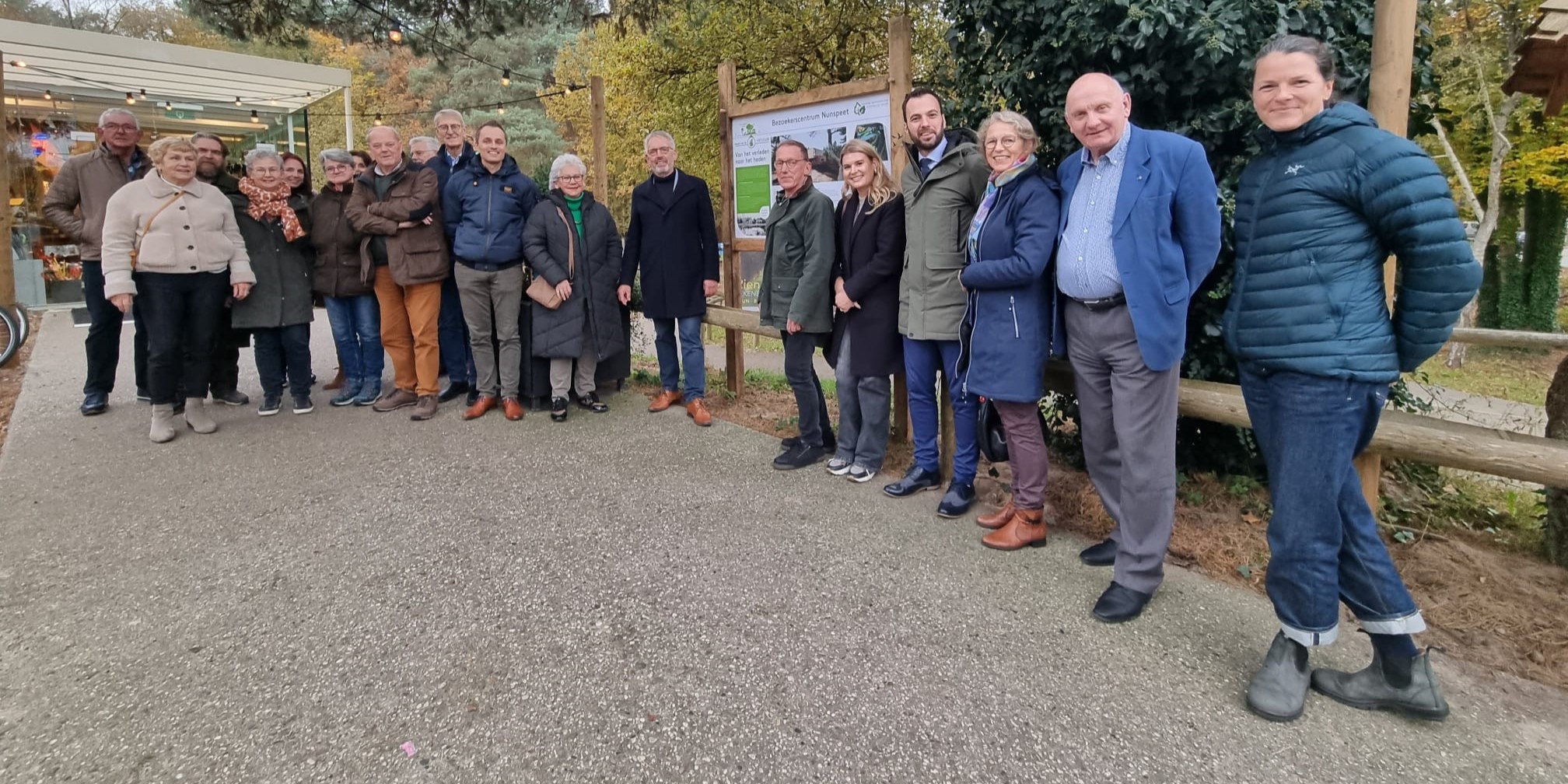 Foto: SNIV onthult nieuwe informatiepanelen op de Veluwe
