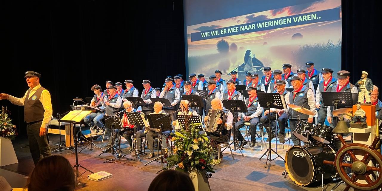 Foto: Uitverkocht concert Shanty en Gezelligheidskoor 'Ermeluiden'