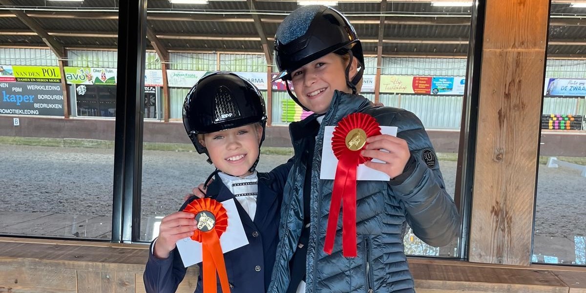 Foto: Succesvolle wedstrijddag voor ponyruiters