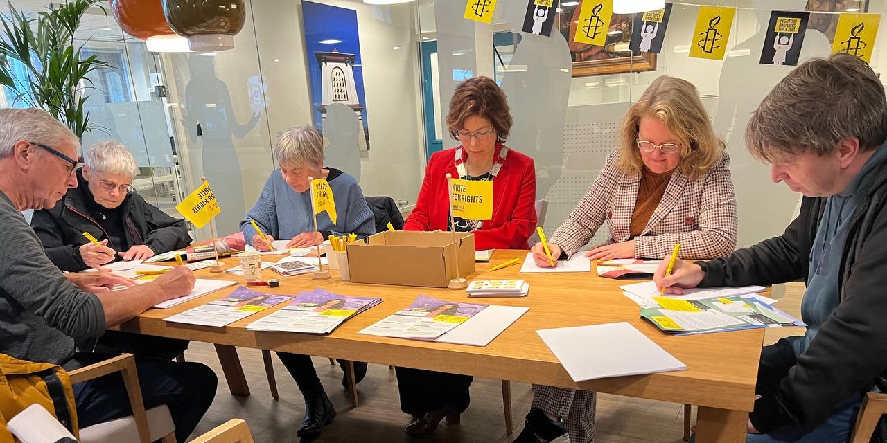 Foto: Amnesty Nunspeet actief in week van de Mensenrechten