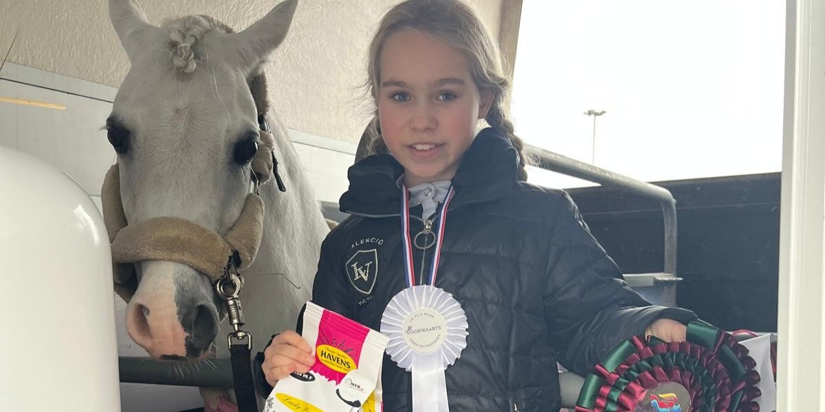 Foto: Ponyruiters Klein Maar Dapper in de prijzen!