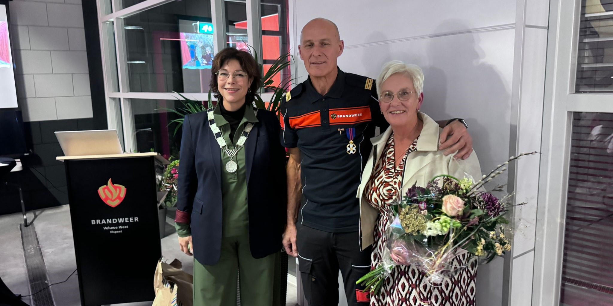 Foto: Amy Koetsier neemt na 40 jaar afscheid bij Brandweer Elspeet 