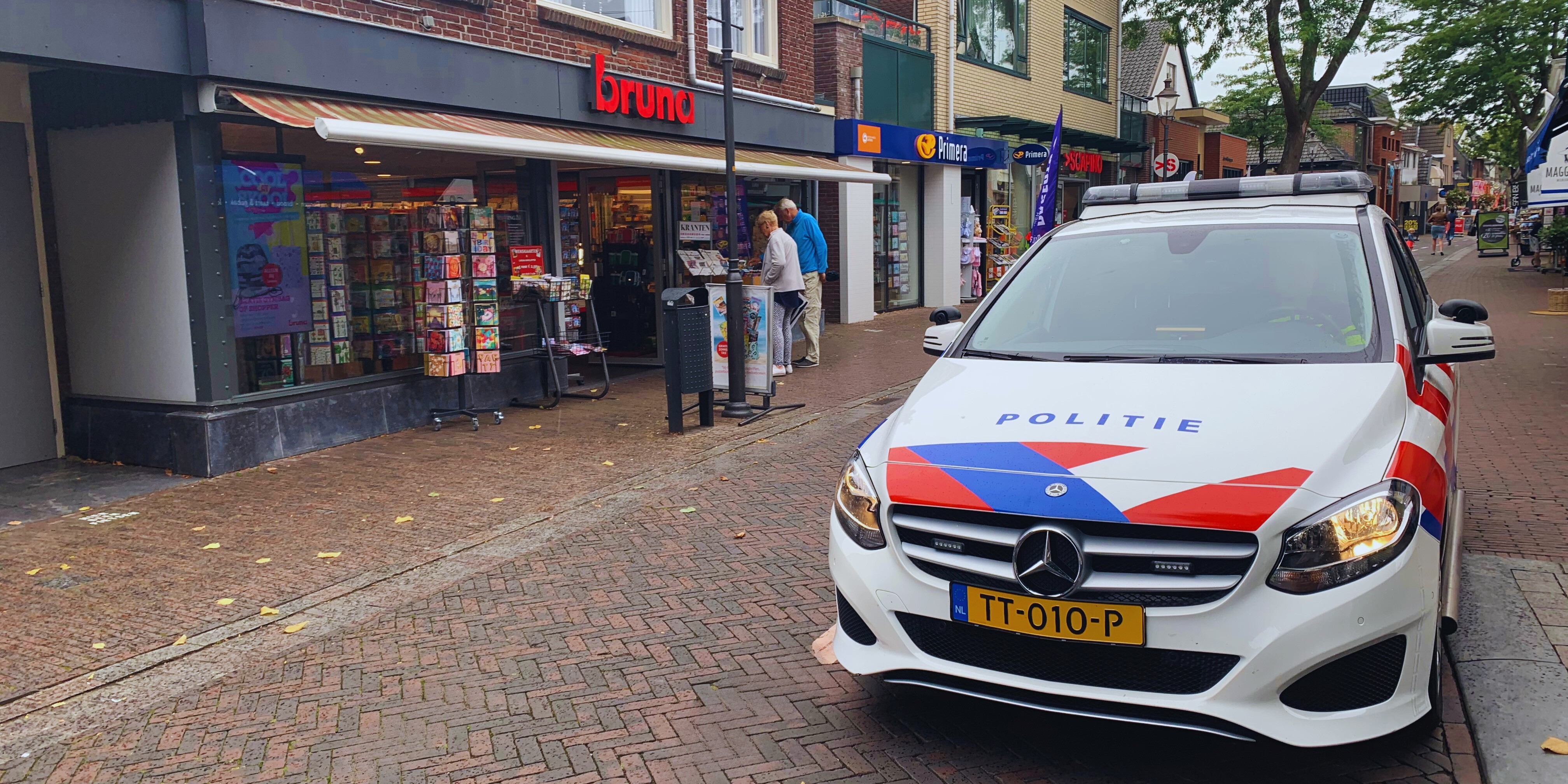 Foto: Beveiliging in het centrum van Nunspeet 'Een goede stap, maar meer back-up is nodig'
