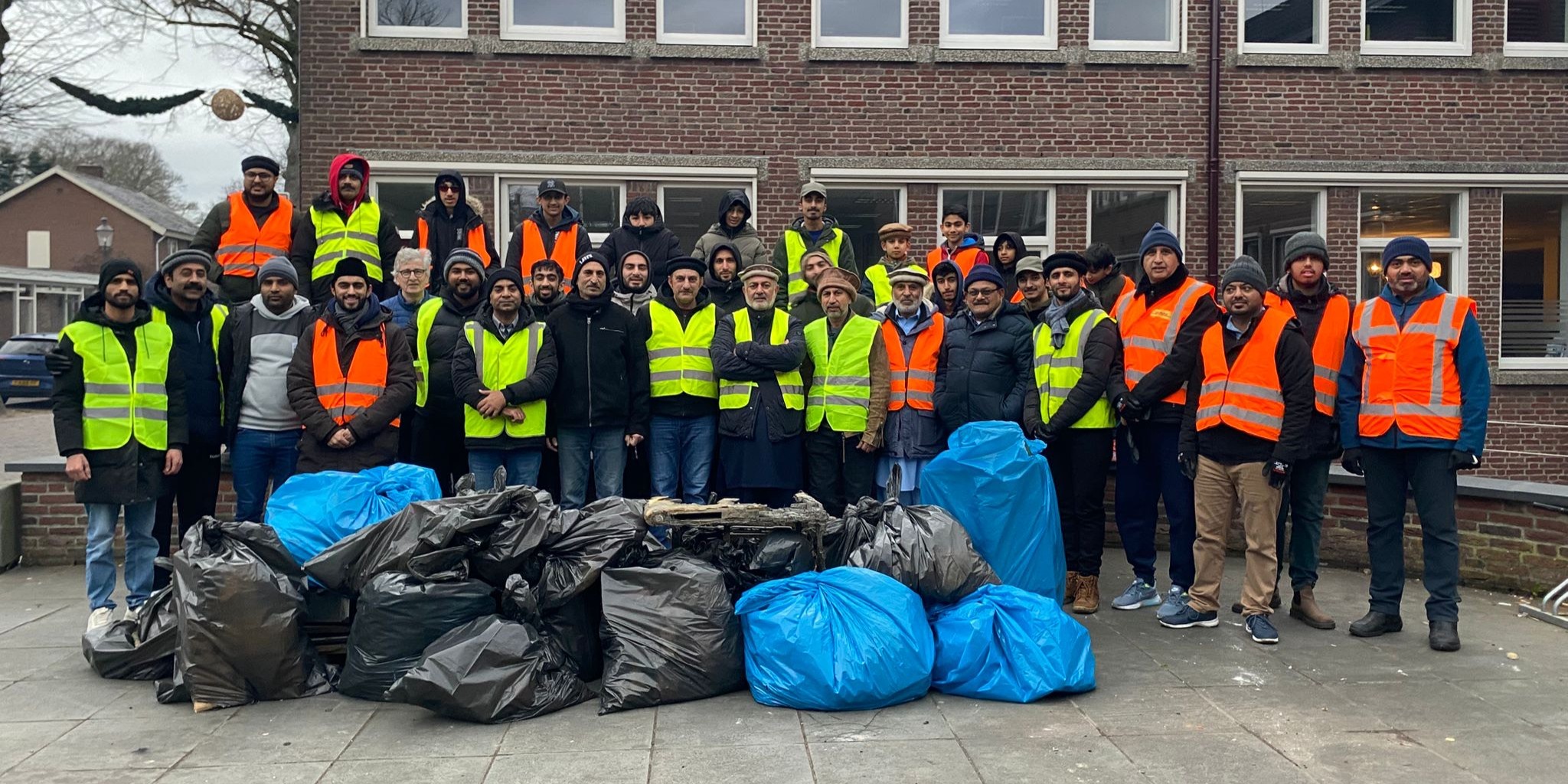 Foto: Zij maakten de straten van Nunspeet weer schoon