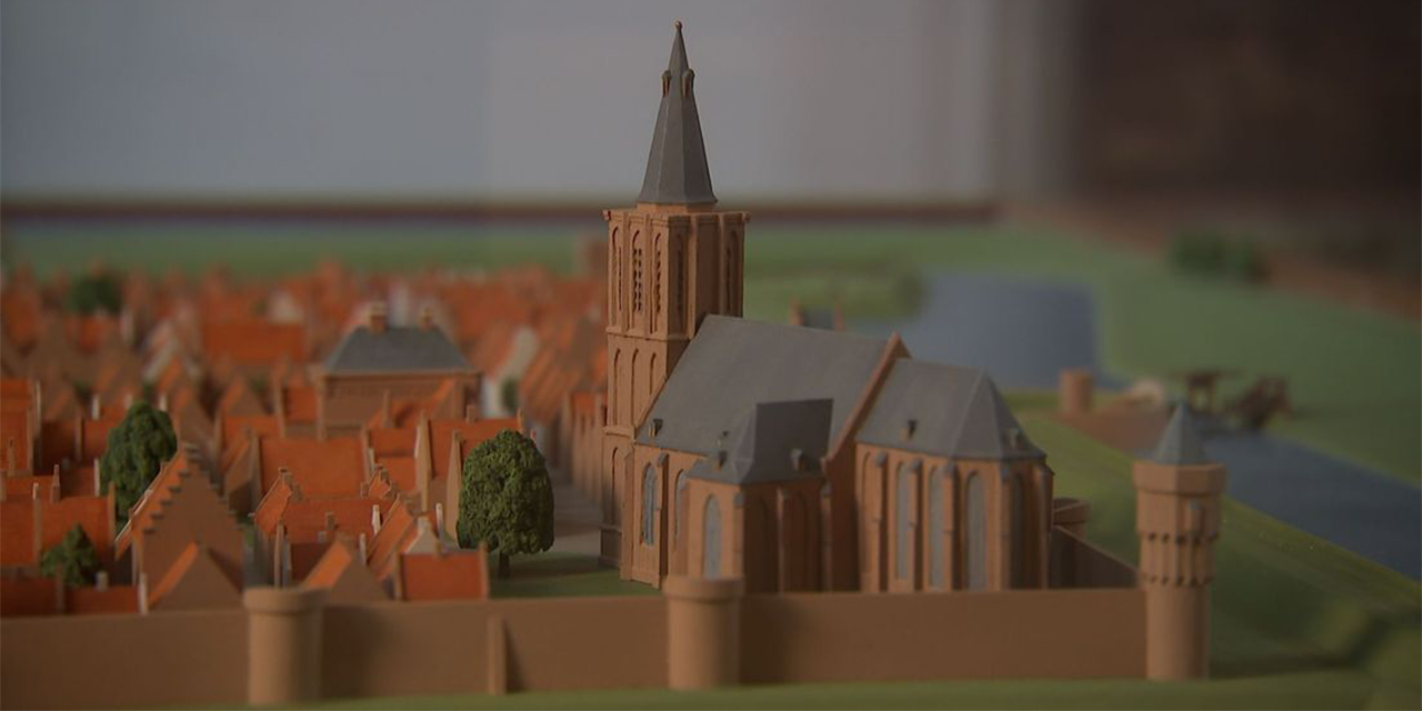 Foto: Hoe komt Elburg toch aan die kaarsrechte straten?