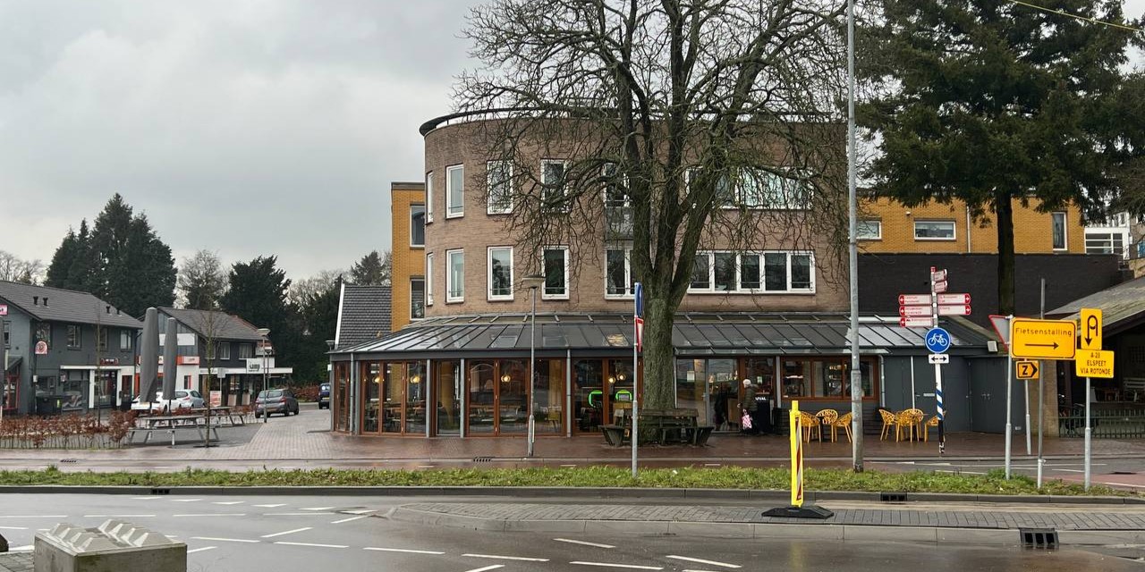 Foto: Eerlijke compensatie voor ’t Eiland Fastfood voor overlast werkzaamheden Stationsgebied