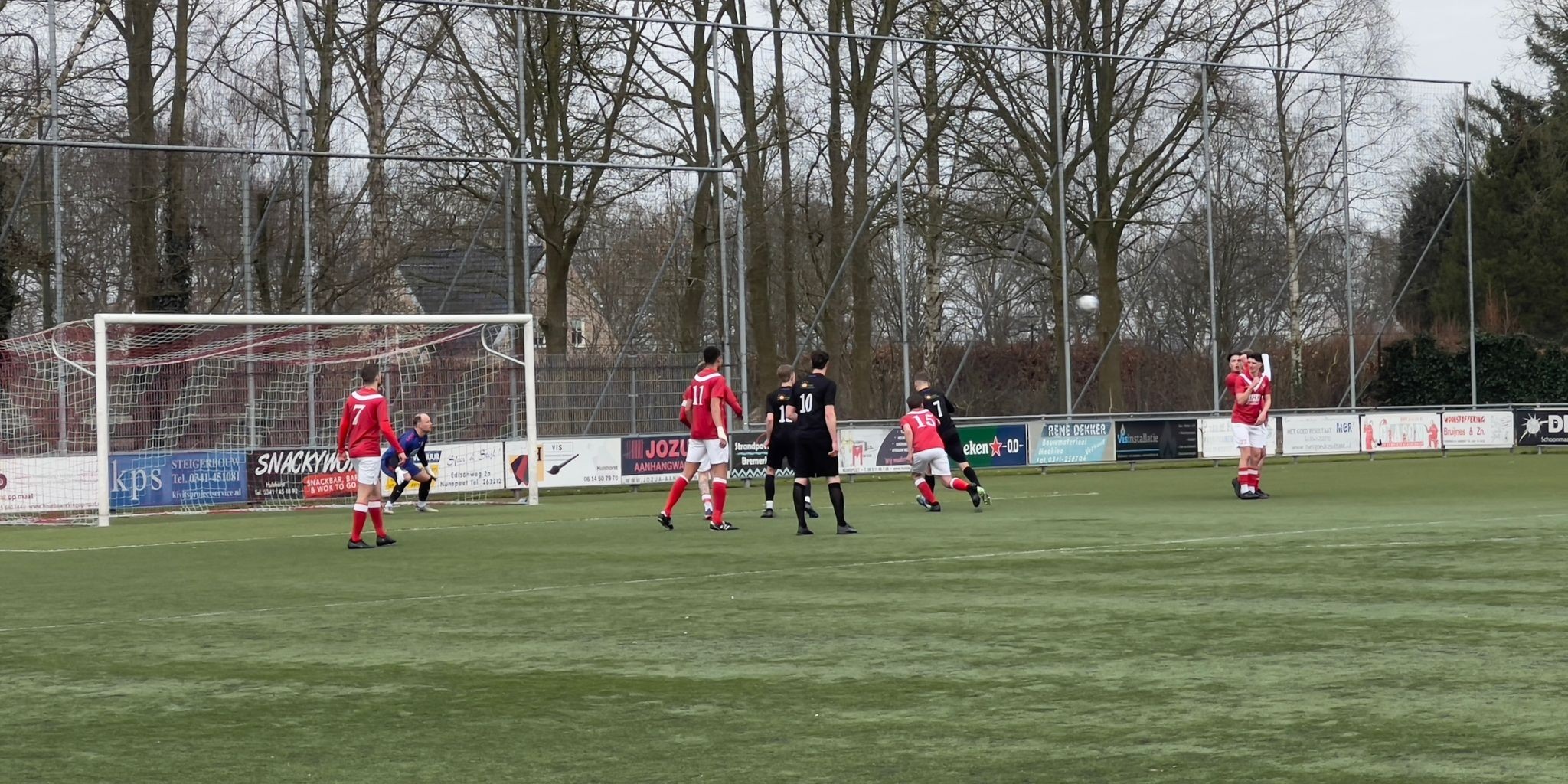 Foto: Hulshorst herpakt zich knap met overtuigende zege op VEVO