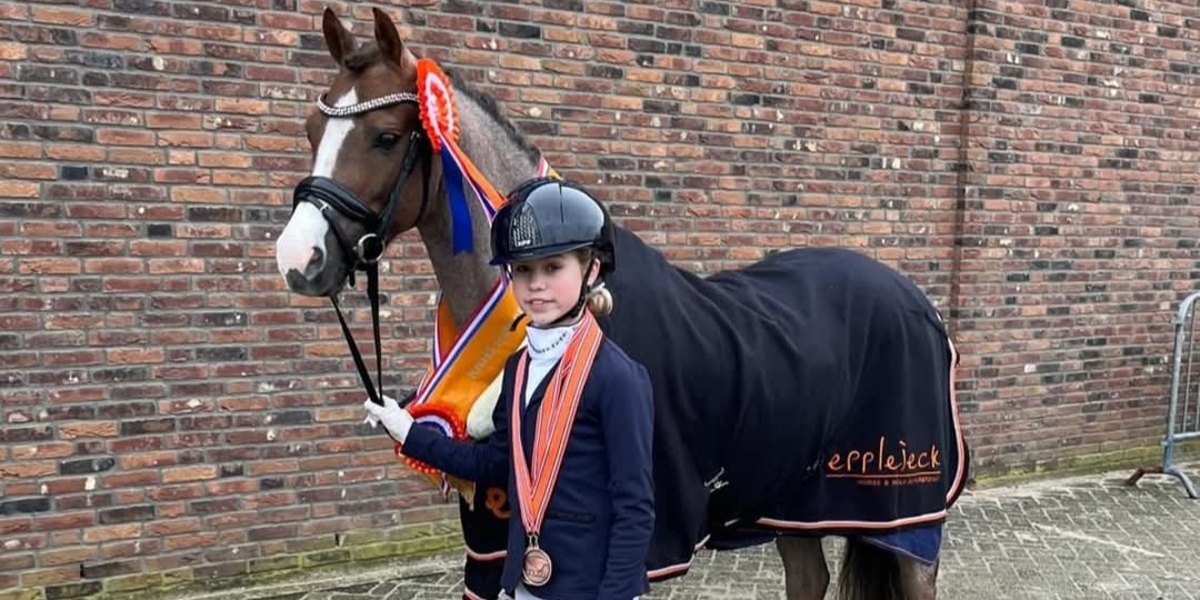Foto: Uitstekende resultaten op het NK voor Ponyclub Klein Maar Dapper