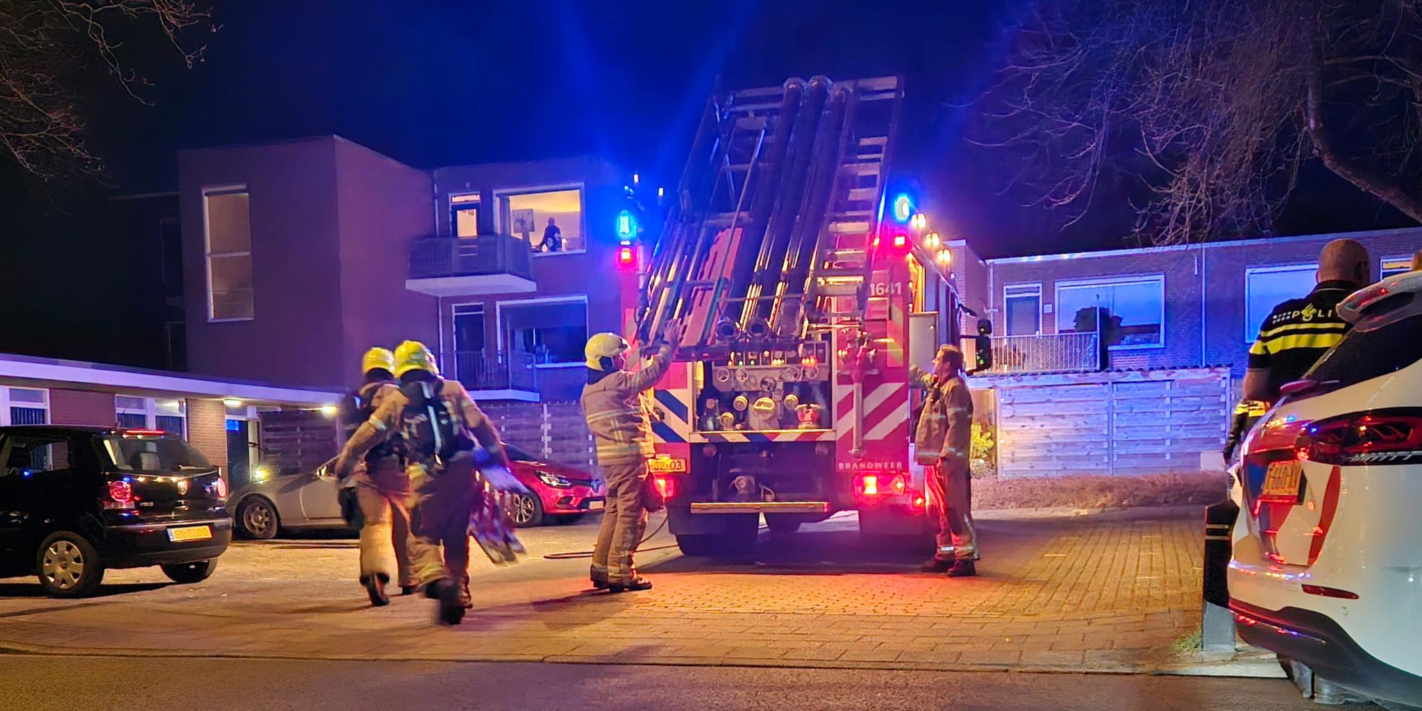 Foto: Woningbrand aan Treubstraat in Nunspeet