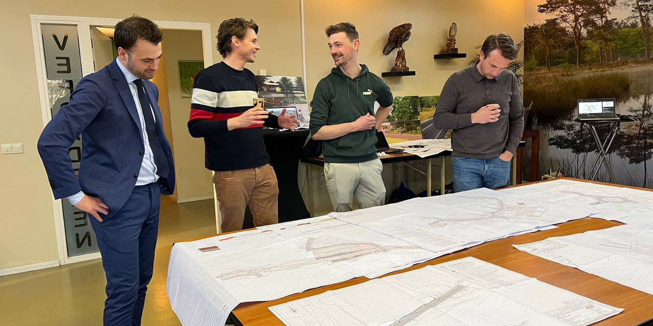 Foto: Grote belangstelling voor inloopbijeenkomst over werkzaamheden stationsomgeving