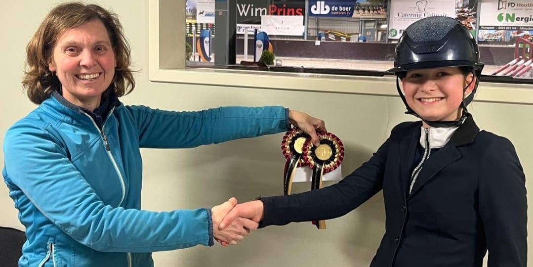 Foto: Succesvolle springwedstrijd voor Ponyclub Klein Maar Dapper