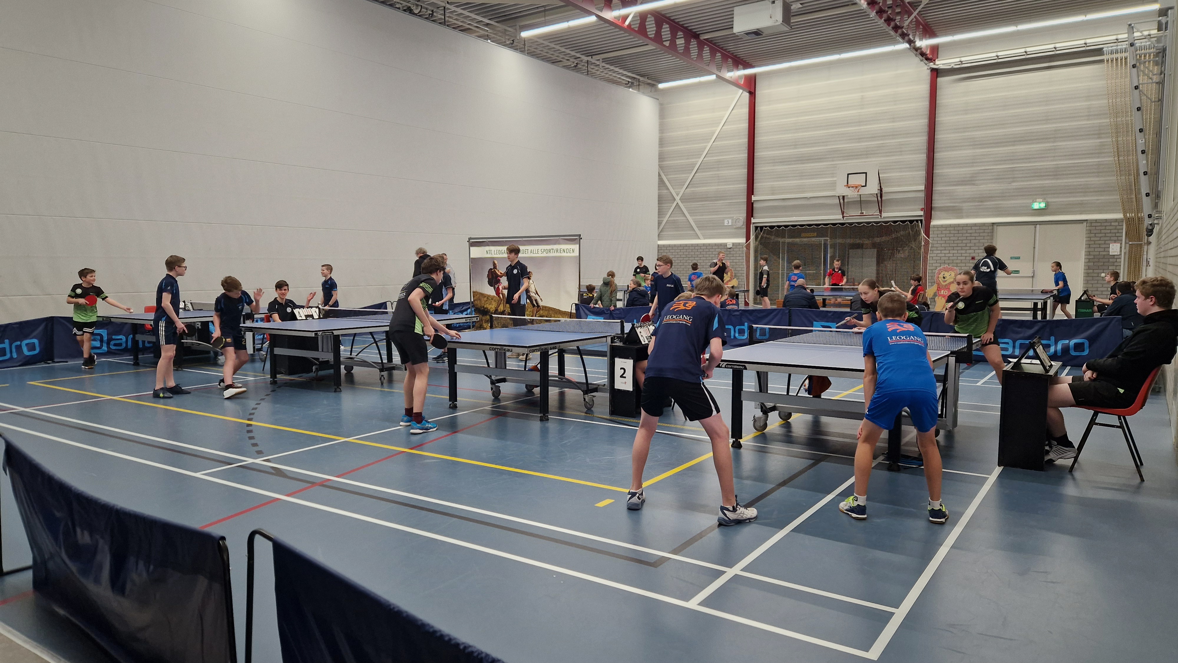 Foto: Nunspeetse tafeltennisvereniging bestaat 75 jaar