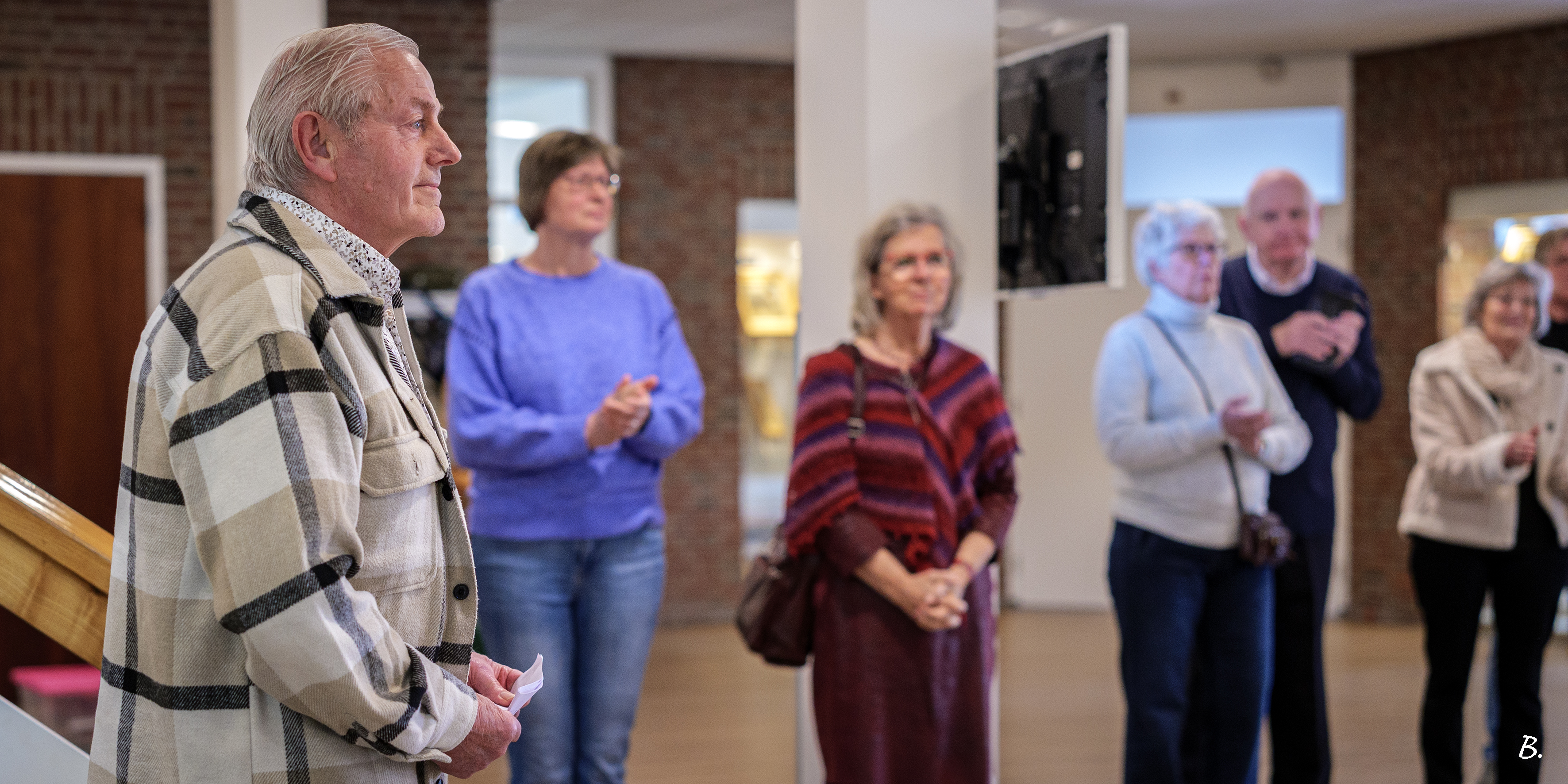 Foto: Mini-expositie ‘Vrijheid’ in het gemeentehuis
