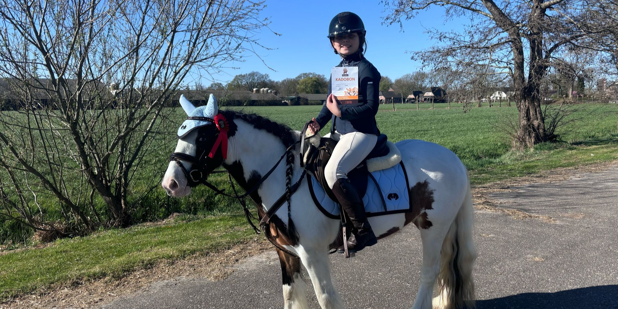 Foto: Successen voor leden Ponyclub Klein Maar Dapper