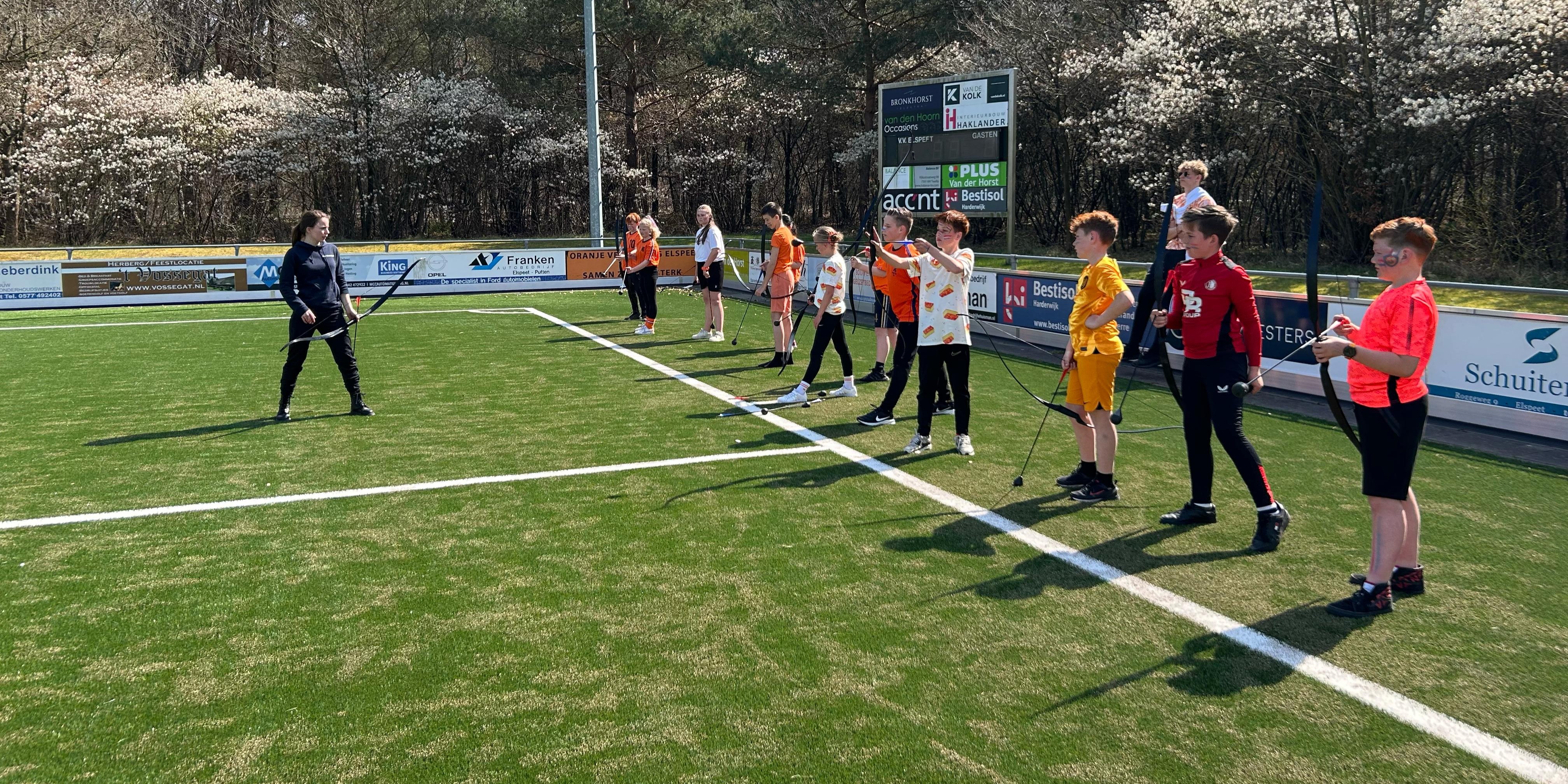 Foto: Koningsspelen 2025: Elspeet trapt af met zonnige editie