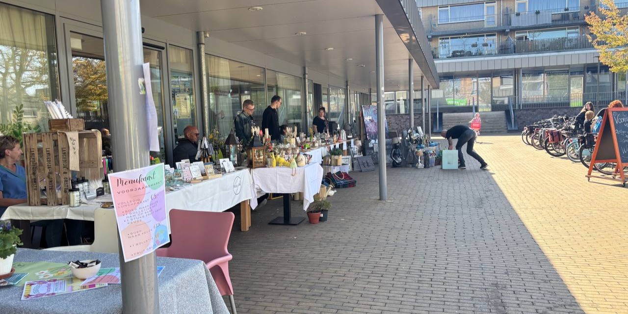 Foto: Zonovergoten creatieve voorjaarsmarkt